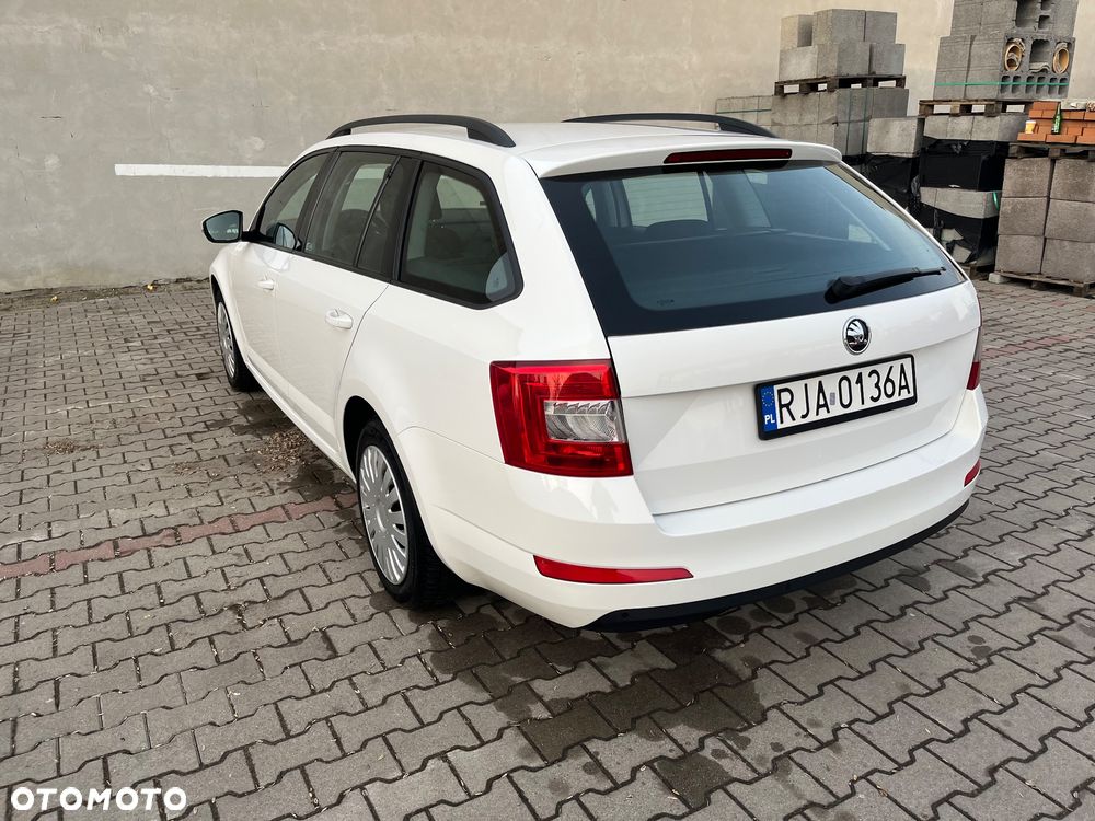 Skoda Octavia 1.6 TDI Ambition - 4