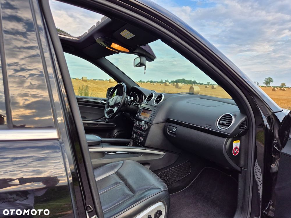 Mercedes-Benz GL 450 CDI - 11