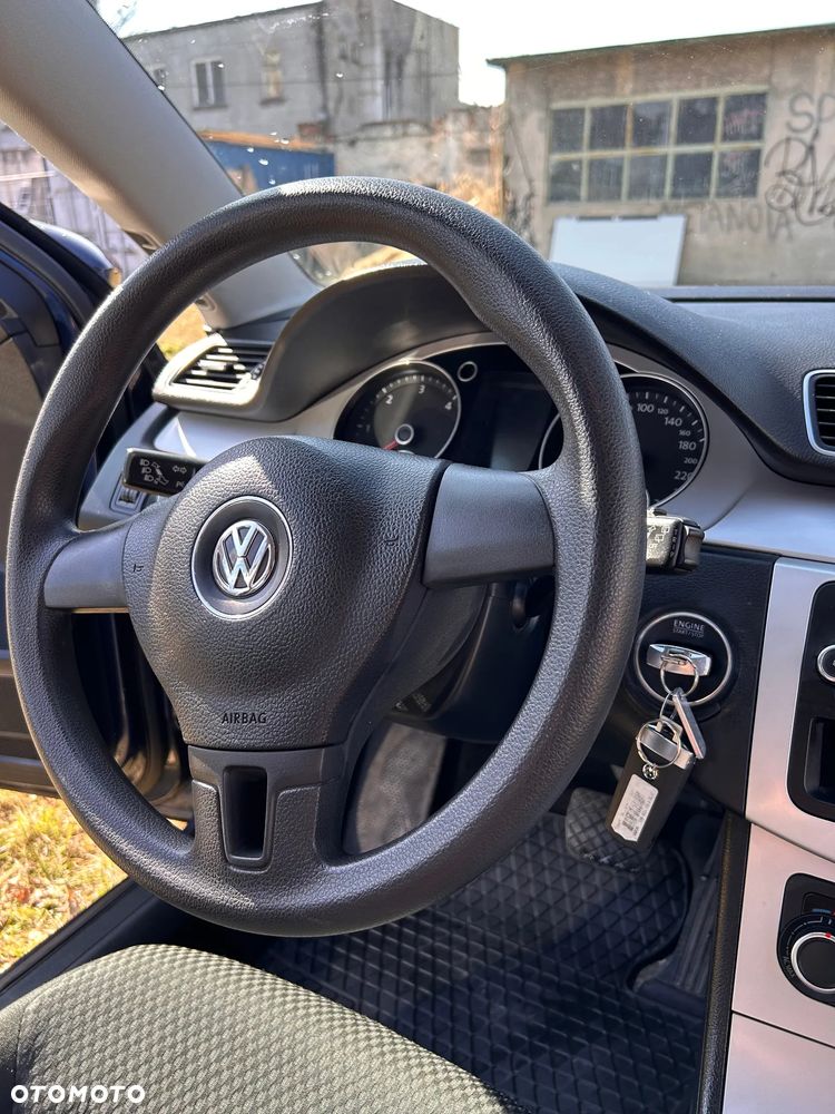 Volkswagen Passat Variant - 15