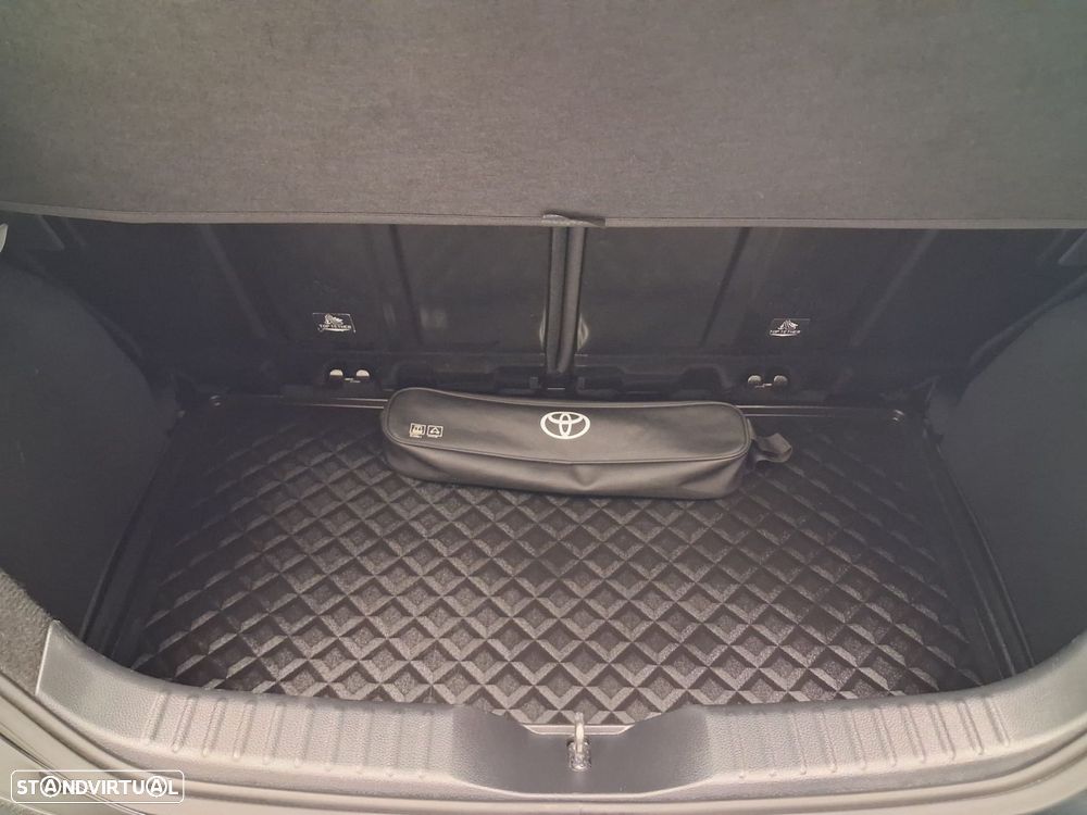 Toyota Aygo X 1.0 Pulse - 18