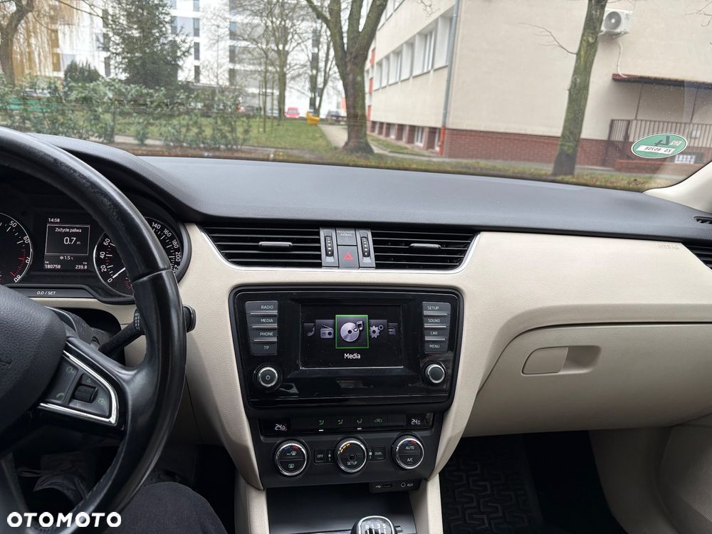 Skoda Octavia 1.8 TSI Edition - 7