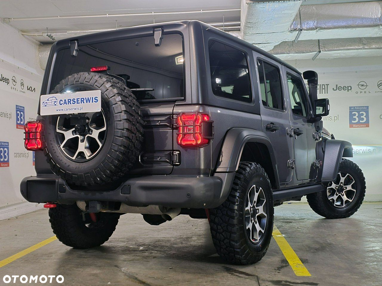 Jeep Wrangler - 3