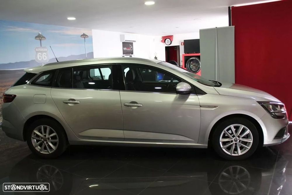 Renault Mégane Sport Tourer 1.5 dCi Intens - 4