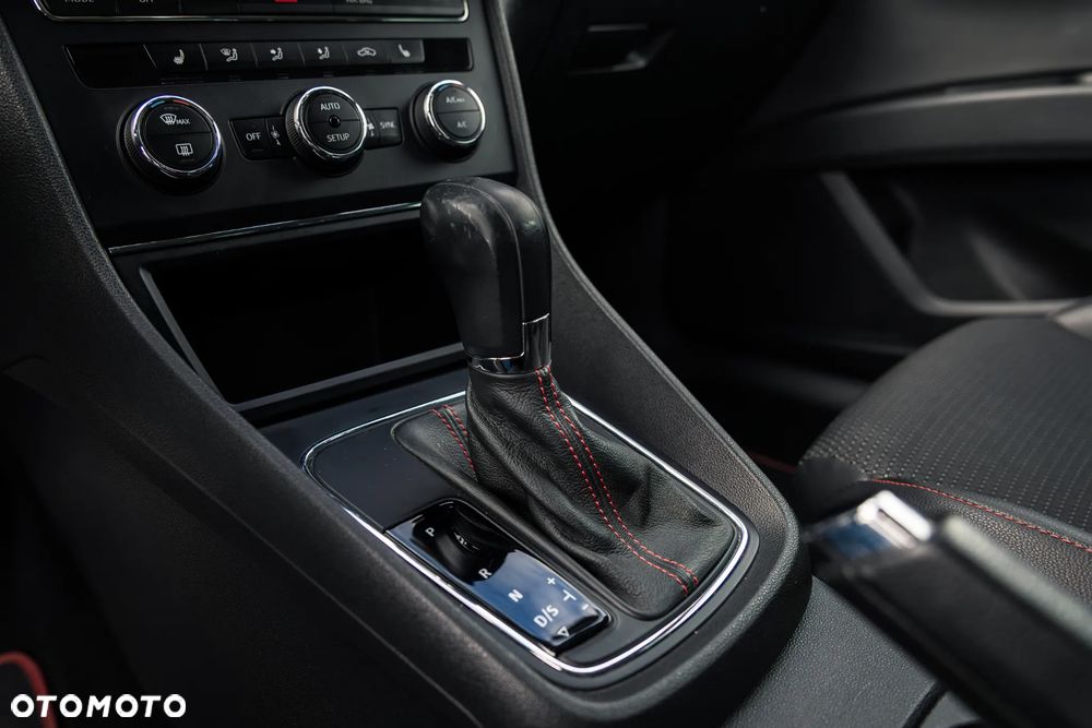 Seat Leon 2.0 TDI FR S&S DSG - 8