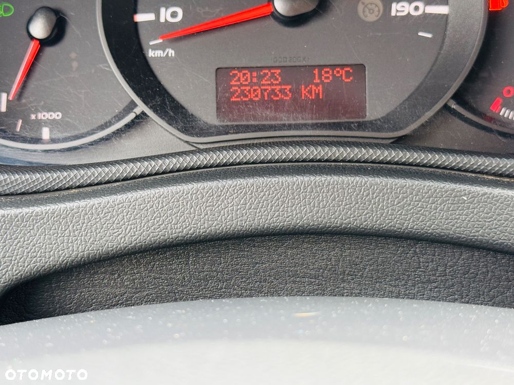 Renault Master - 13