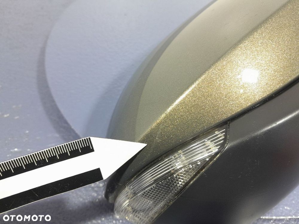 TOYOTA COROLLA XII E21 LUSTERKO PRAWE 6 PIN EU 6X1 - 6