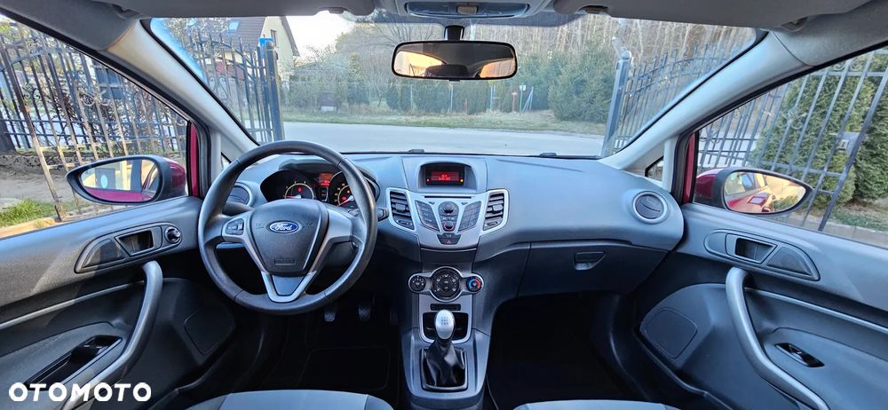 Ford Fiesta 1.25 Champions Edition - 2