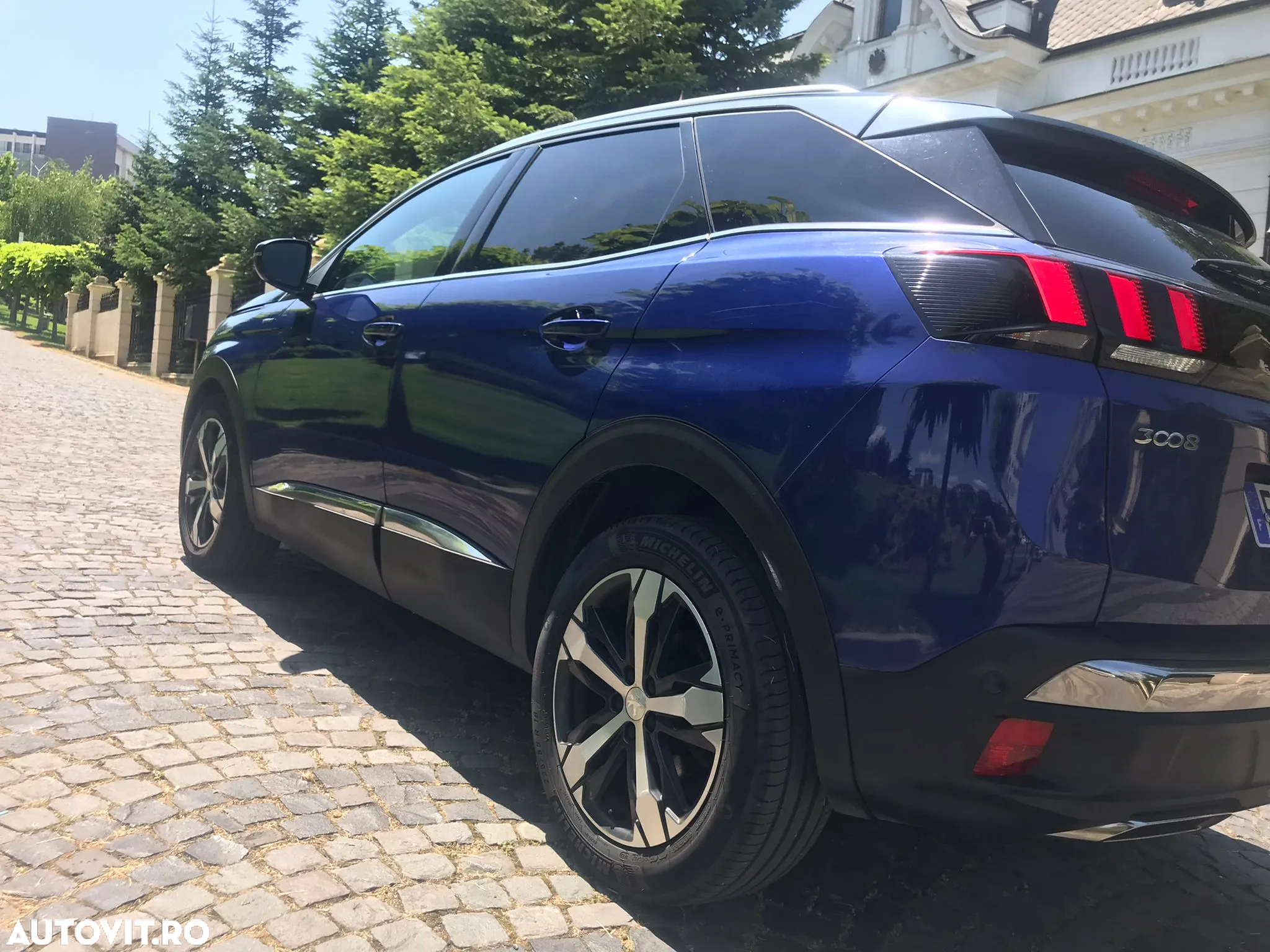 Peugeot 3008 1.2 PureTech 130 EAT8 Active Pack - 11