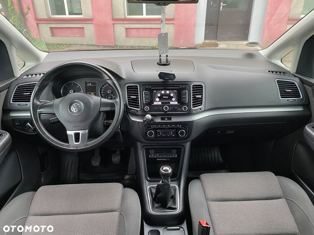 Volkswagen Sharan 2.0 TDI Comfortline - 27