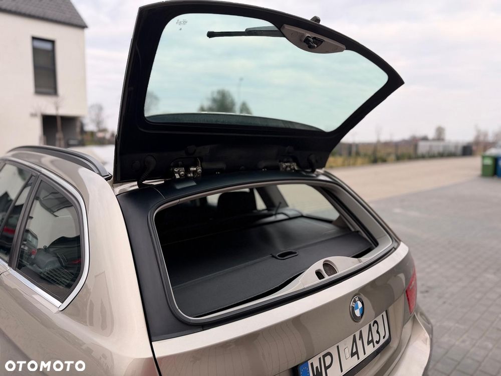 BMW Seria 3 - 23