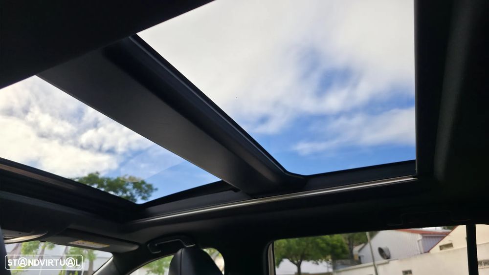 Toyota RAV4 2.5 HDF Plug-in Lounge AWD-i - 34