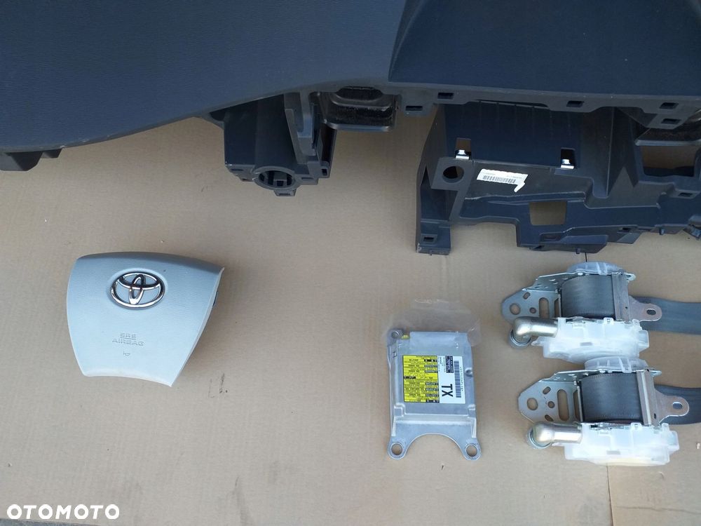 TOYOTA SIENNA Deska Air bag poduszka pasy ORYGINAŁ - 4