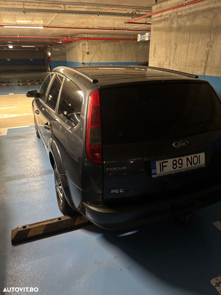 Ford Focus 1.6i 16V - 3