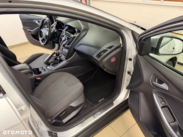 Ford Focus 1.6 TDCi Platinium X - 18