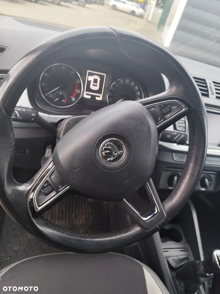 Skoda Fabia 1.2 TSI Ambition - 6