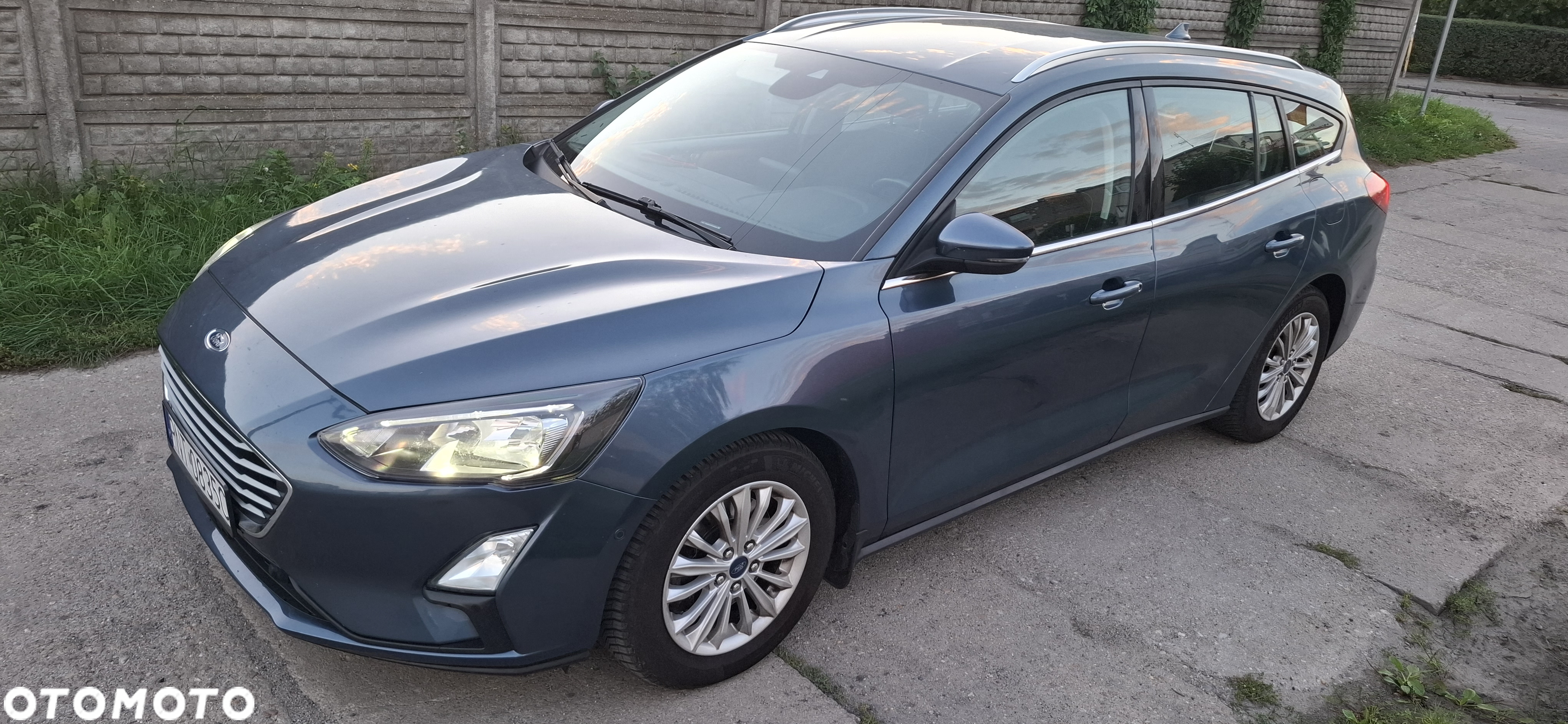 Ford Focus 1.5 EcoBlue Start-Stopp-System COOL&CONNECT DESIGN - 2