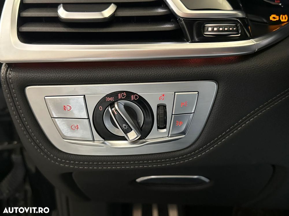 BMW Seria 7 - 16