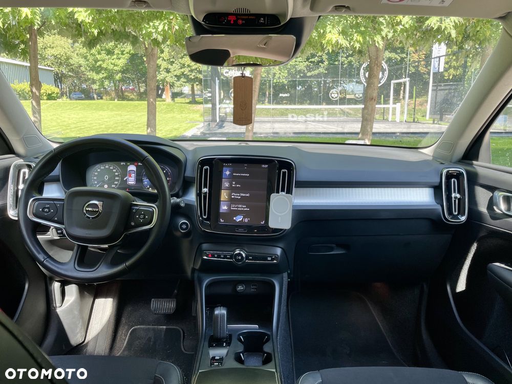 Volvo XC 40 D4 AWD Momentum Pro - 14