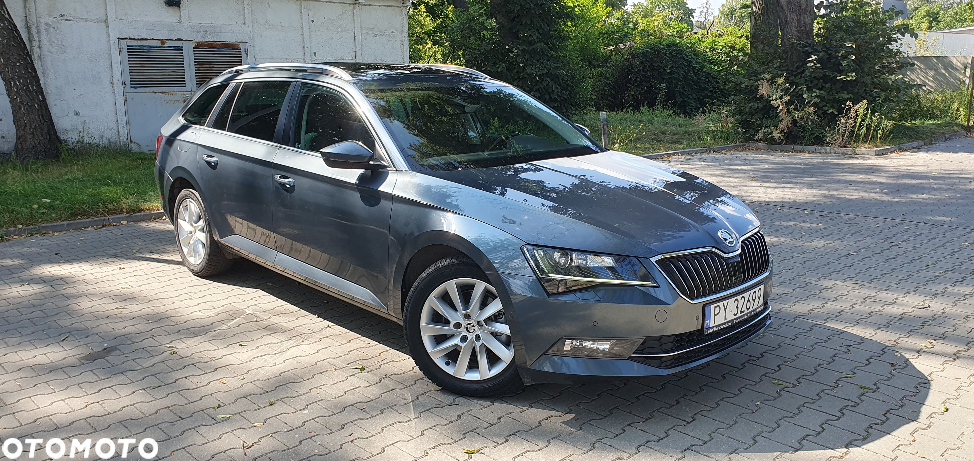 Skoda Superb 1.6 TDI Style DSG - 1
