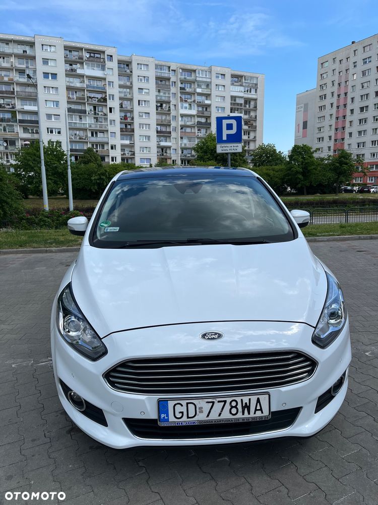 Ford S-Max 2.0 TDCi Titanium PowerShift - 2
