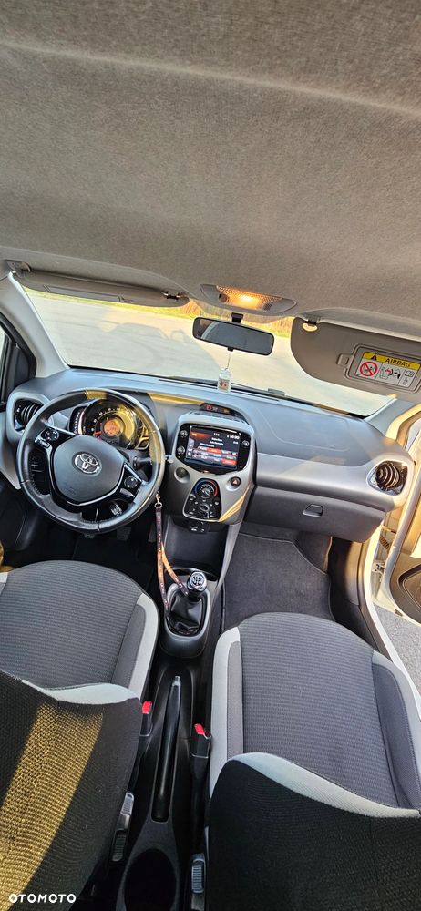 Toyota Aygo 1.0 VVT-i Color Edition - 16