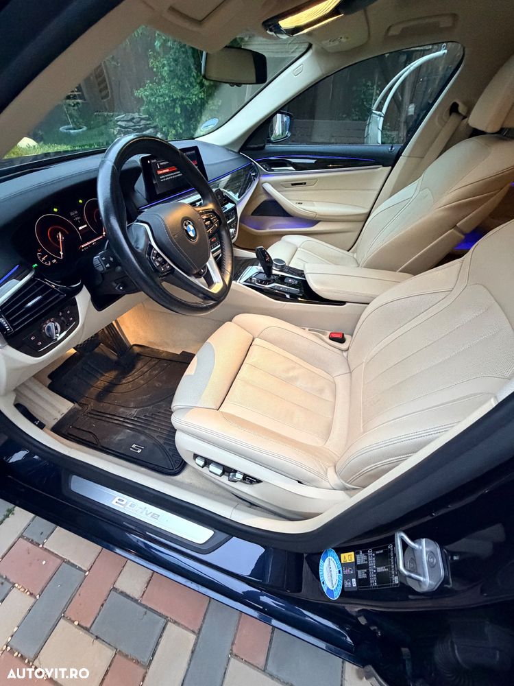 BMW Seria 5 530e xDrive AT PHEV - 13