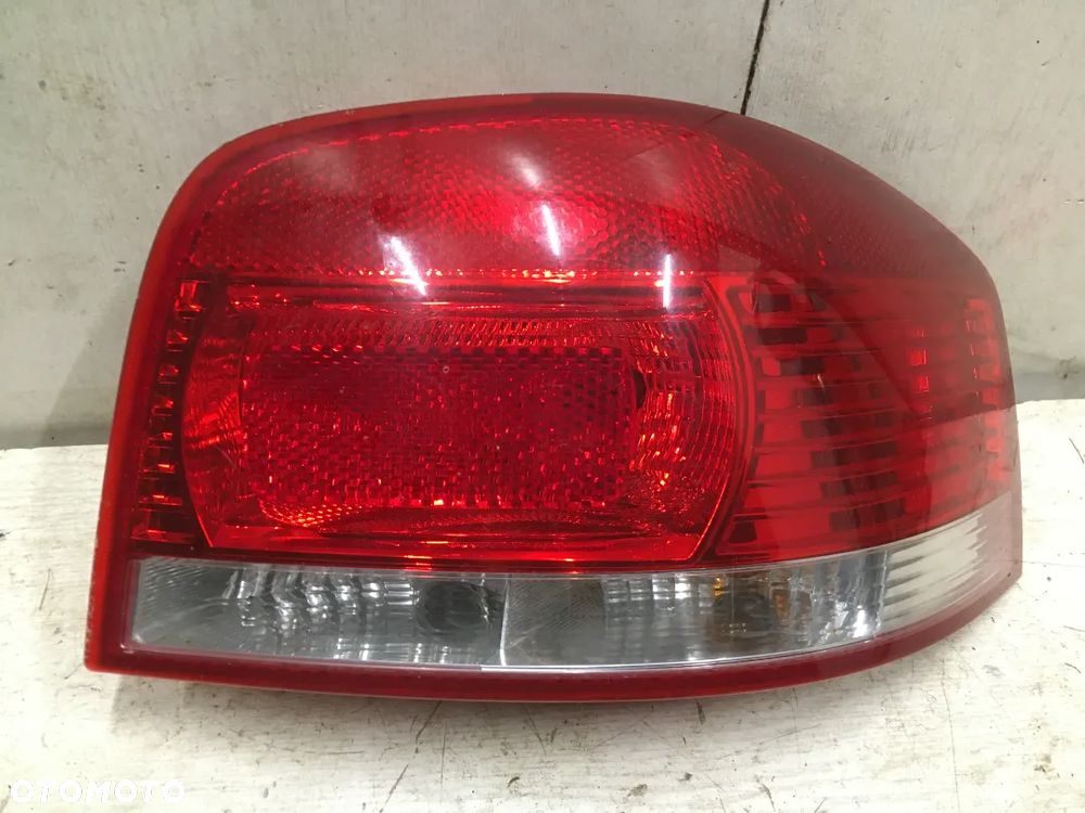 AUDI A3 8P 03- LAMPA TYŁ tylna prawa lewa - 5