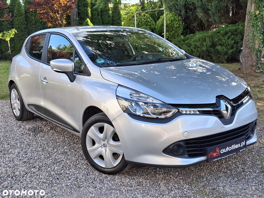 Renault Clio - 18