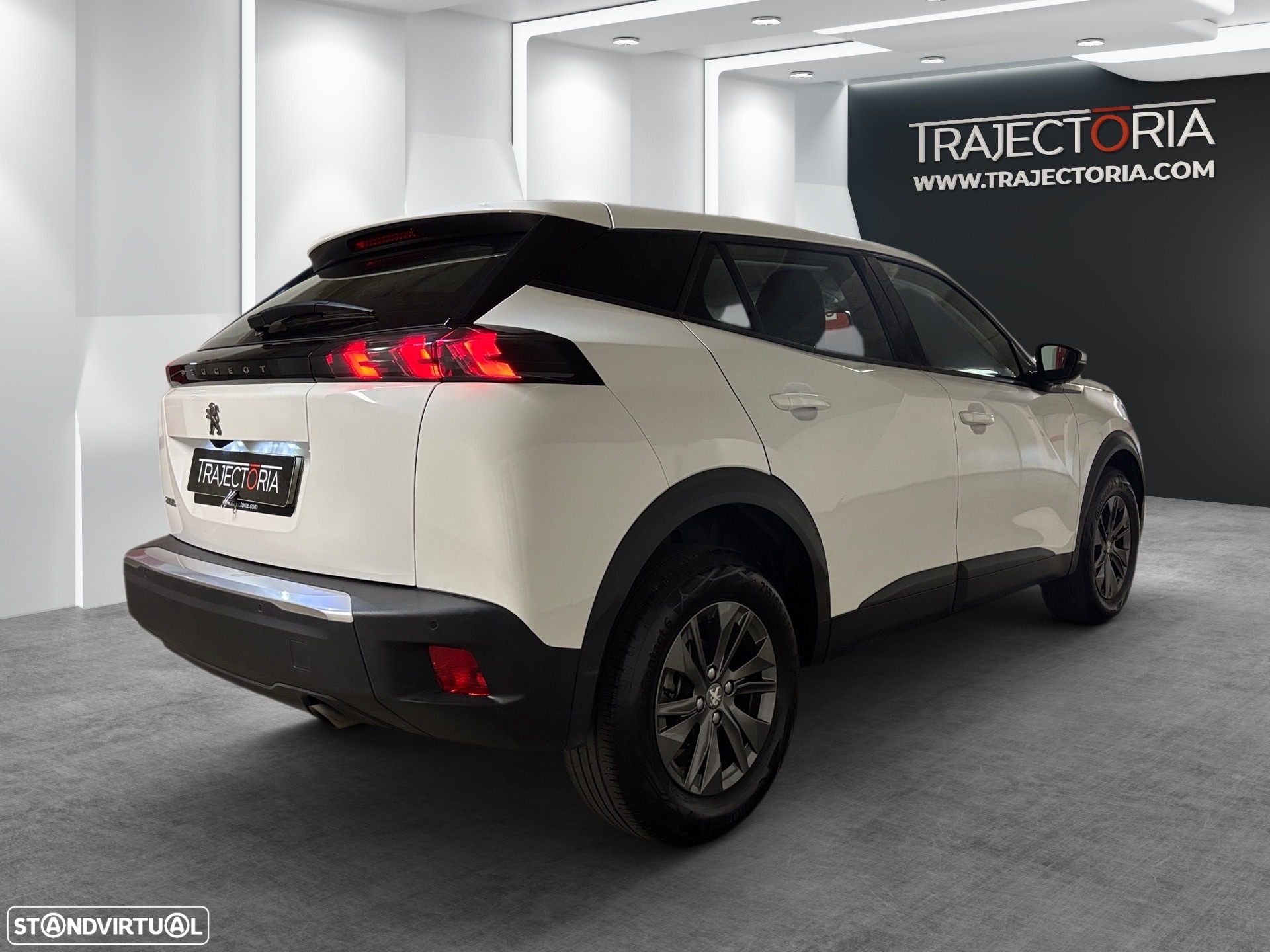 Peugeot 2008 1.2 PureTech Active Pack - 2