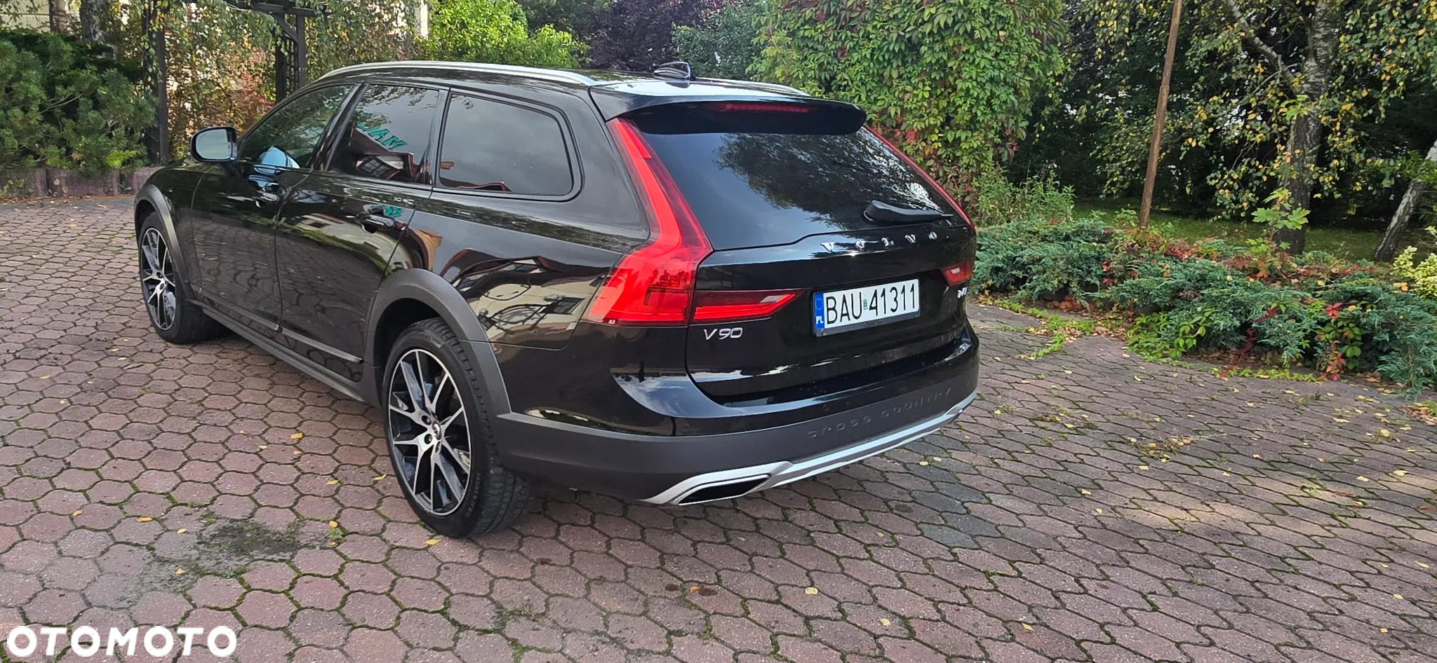 Volvo V90 Cross Country T6 AWD Ocean Race - 8