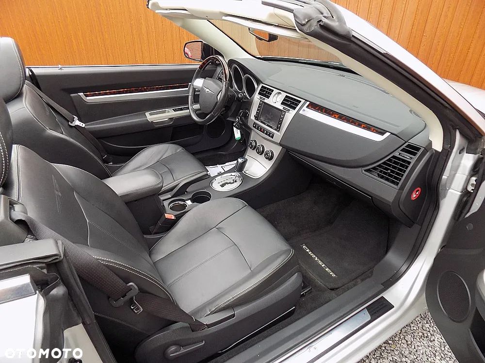 Chrysler Sebring 2.7 V6 Limited - 8