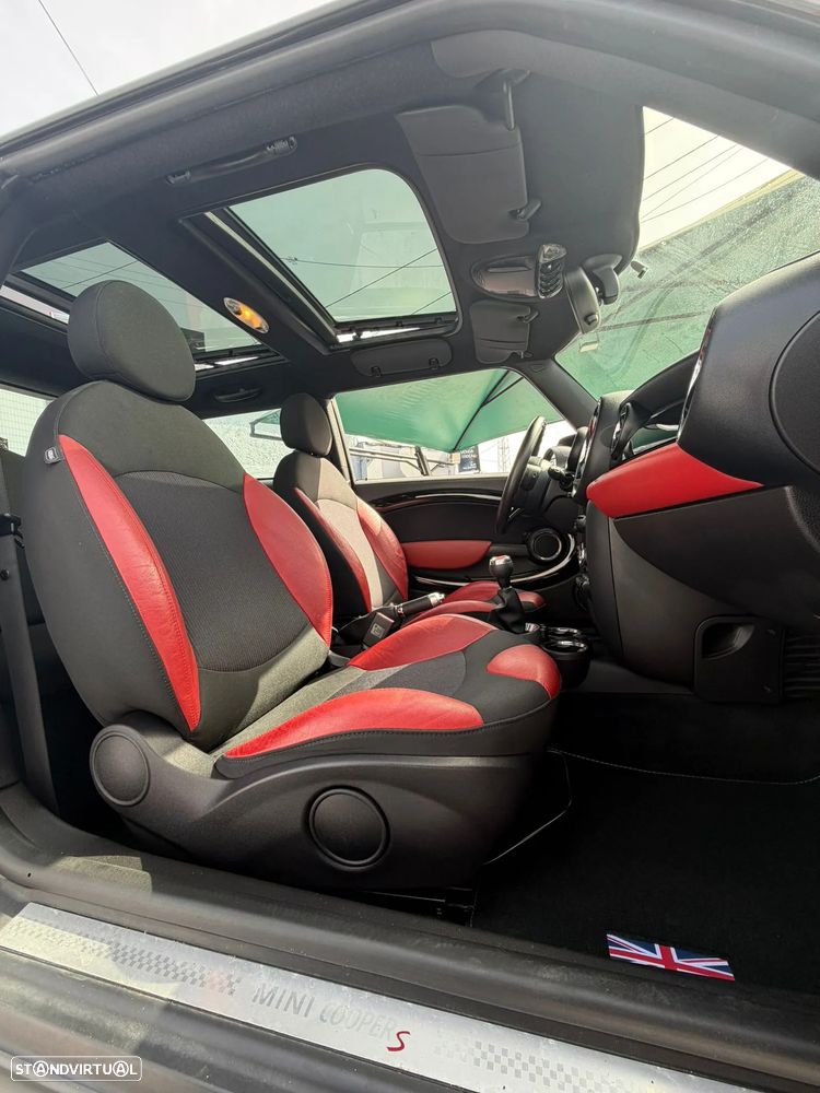 MINI 3 Portas Cooper S - 10