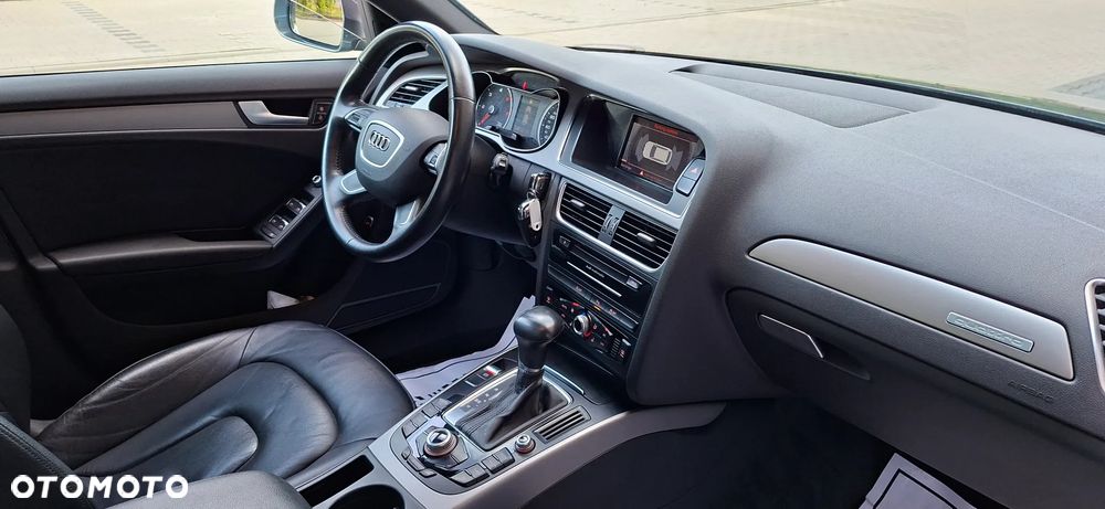 Audi A4 Allroad 2.0 TDI Quattro S tronic - 28