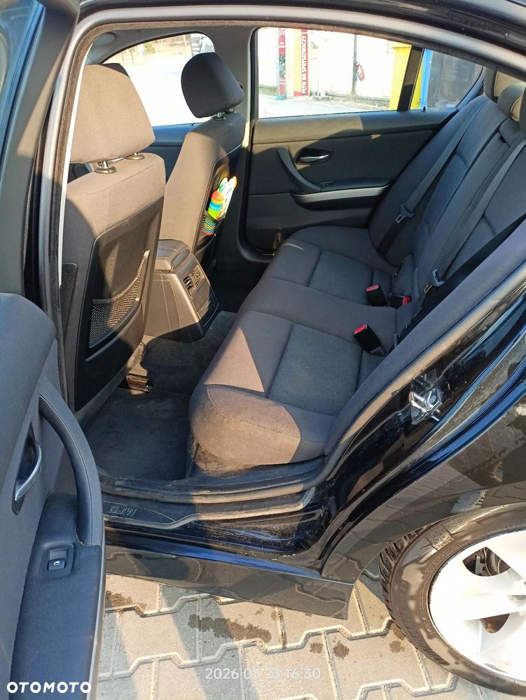 BMW Seria 3 318d DPF - 7