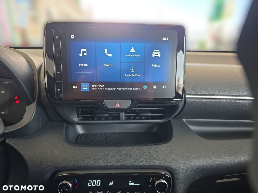 Toyota Yaris Hybrid 1.5 Style - 17