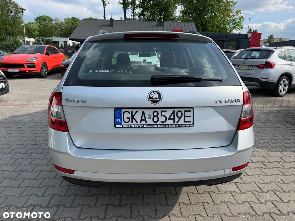 Skoda Octavia 1.6 TDI Ambition - 5