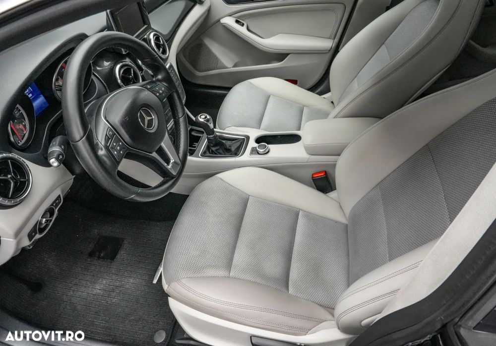 Mercedes-Benz CLA - 11