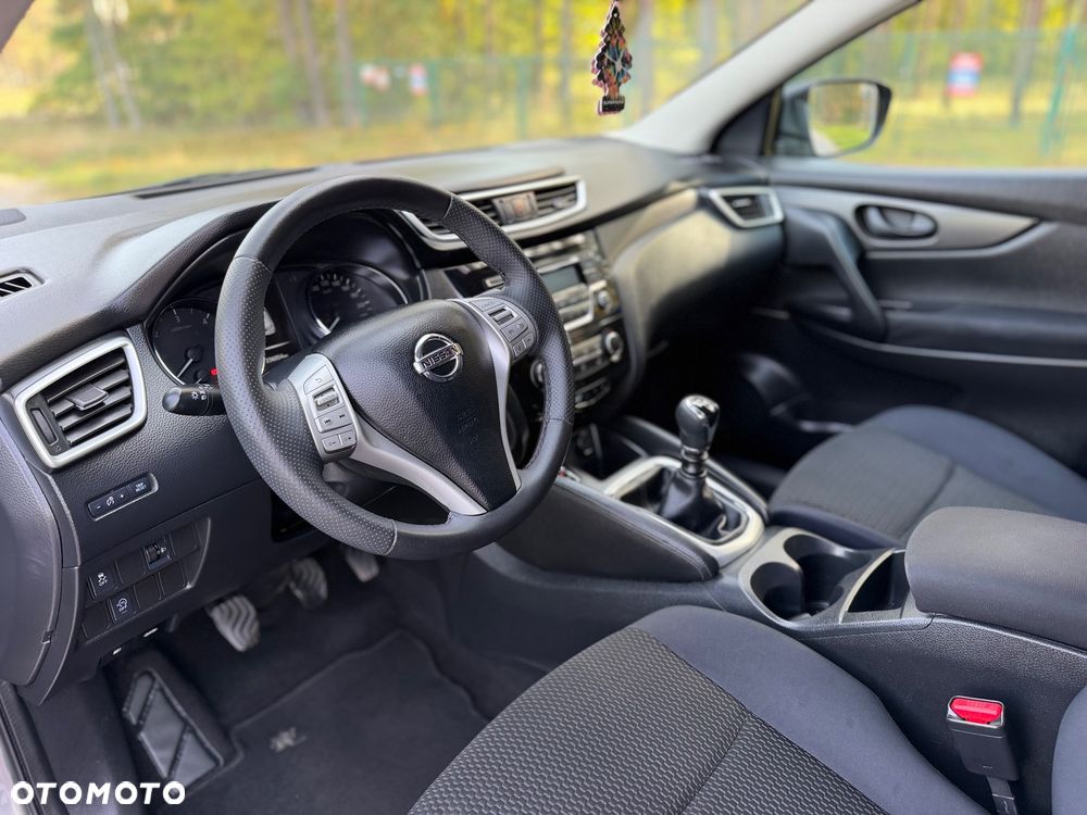 Nissan Qashqai 1.6 DCi Tekna EU6 - 23