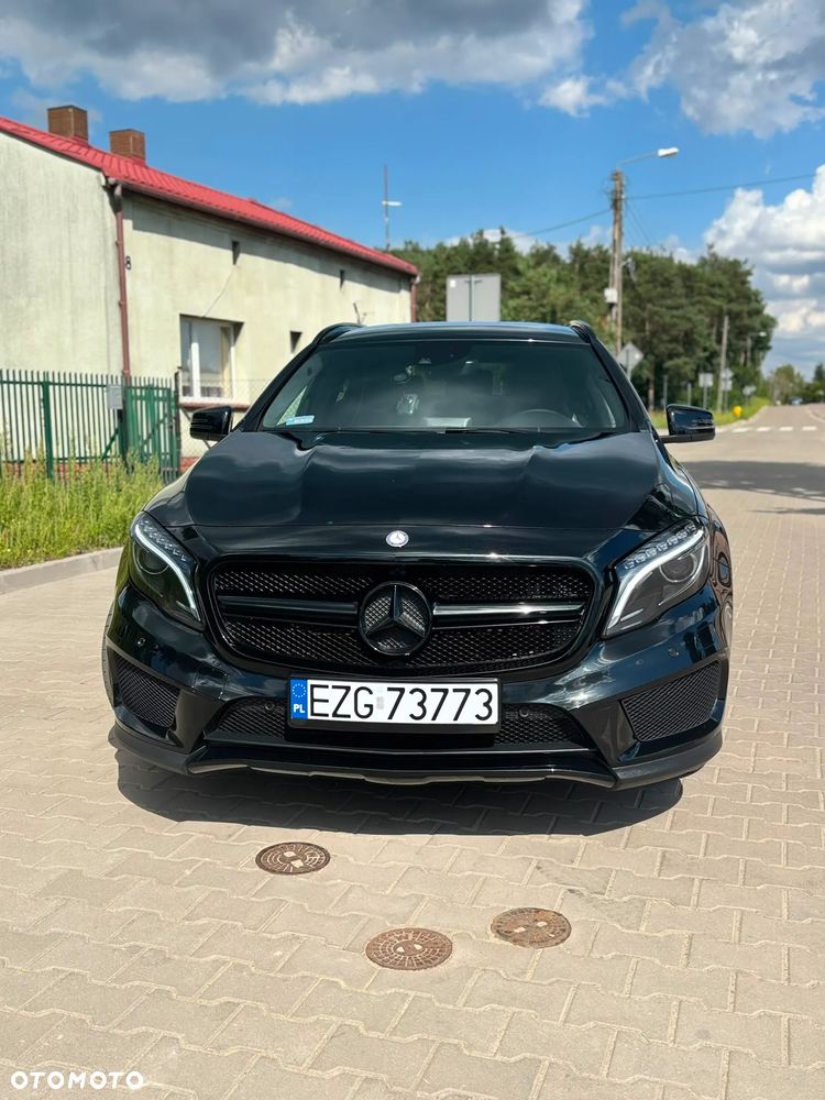 Mercedes-Benz GLA 250 4-Matic - 3