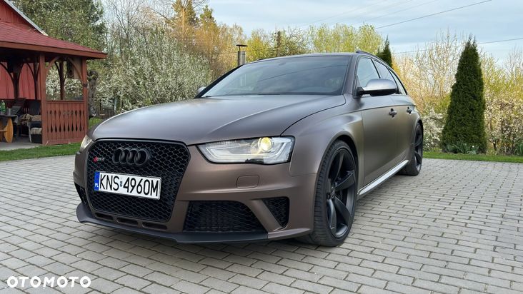 Audi RS4 Avant S tronic