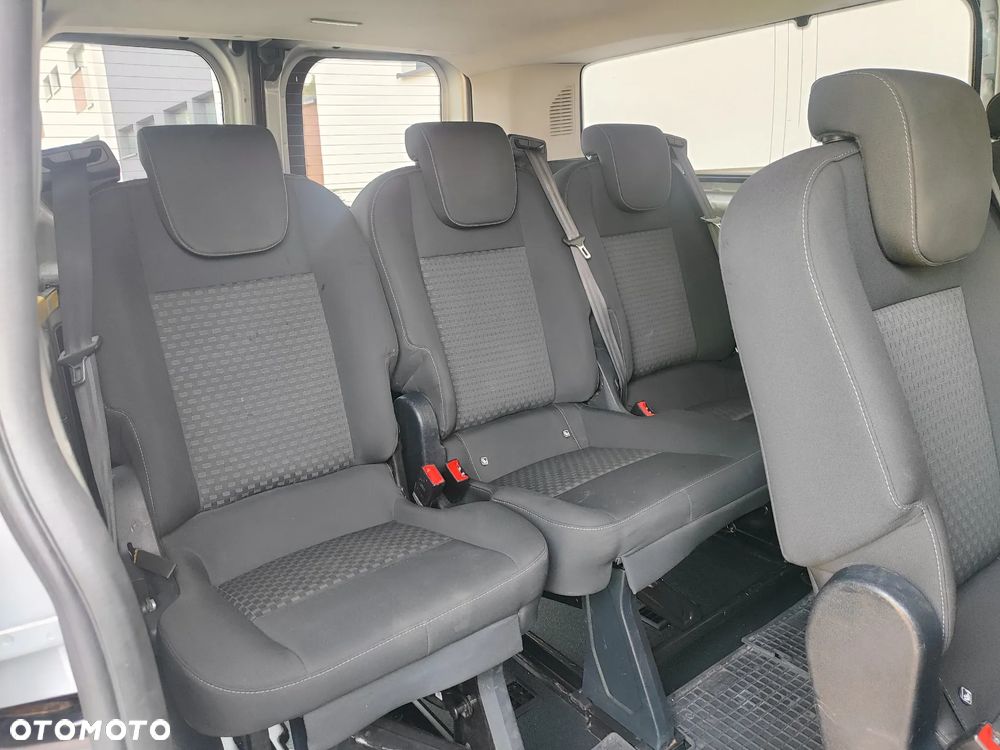 Ford Transit Custom 310 L2H1 Limited - 20