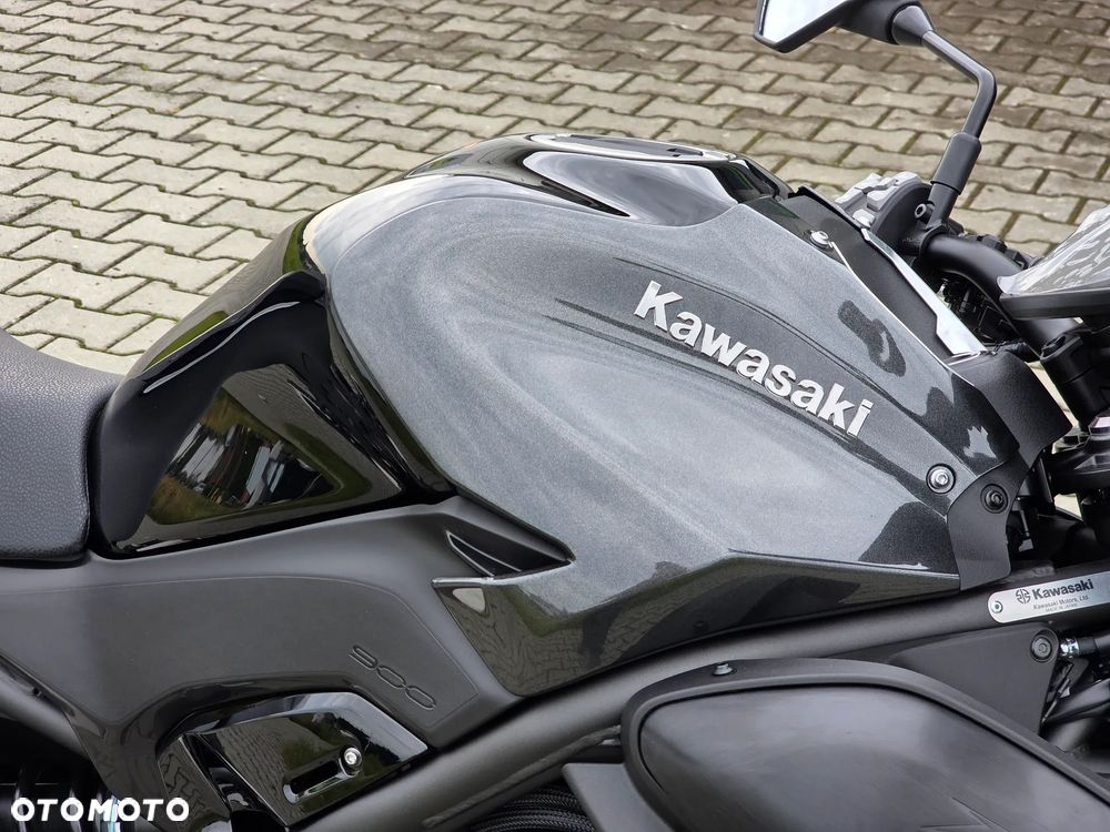 Kawasaki Z 900 - 8