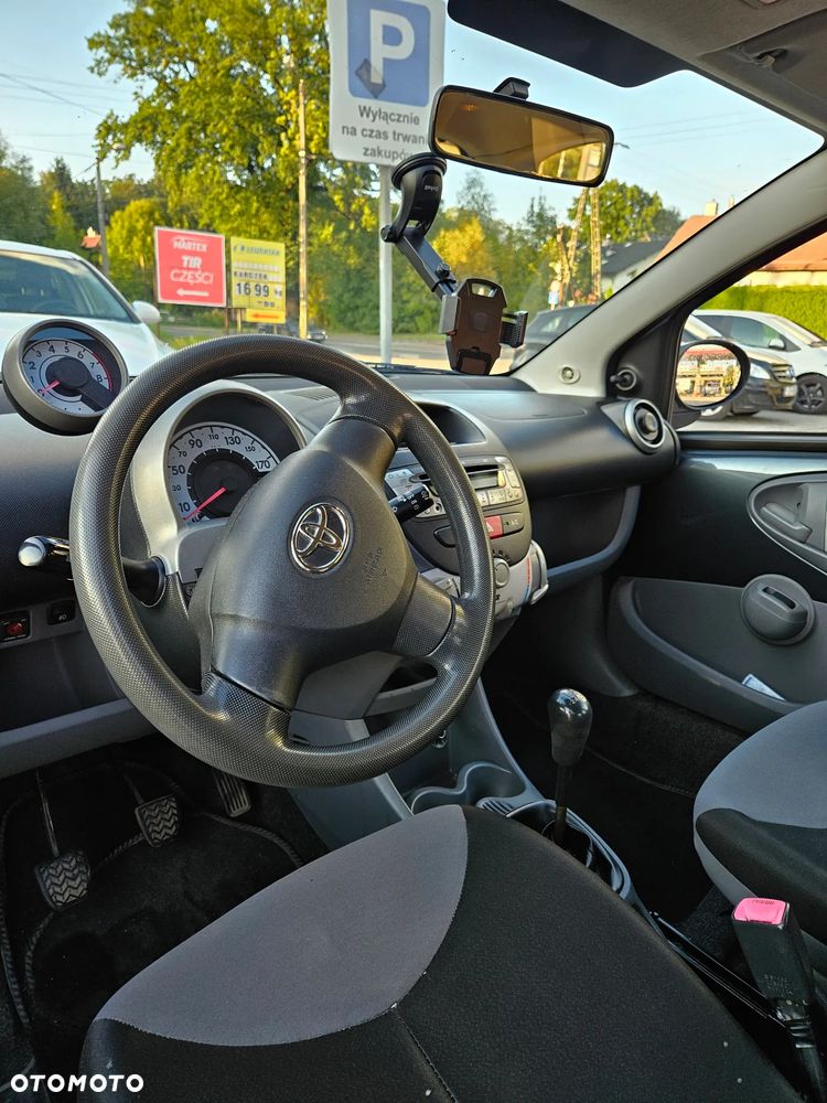 Toyota Aygo - 7