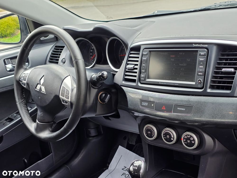 Mitsubishi Lancer 2.0 DID Instyle NAVI - 23