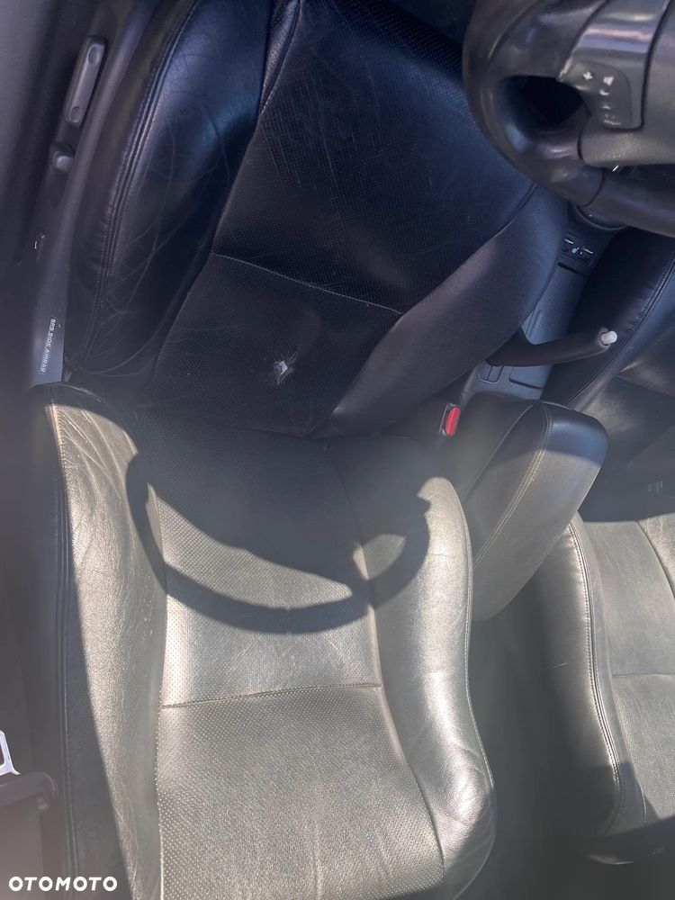 Toyota Avensis 2.0 D-4D Combi - 10