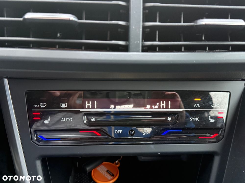 Volkswagen Polo 1.0 TSI Style DSG - 12