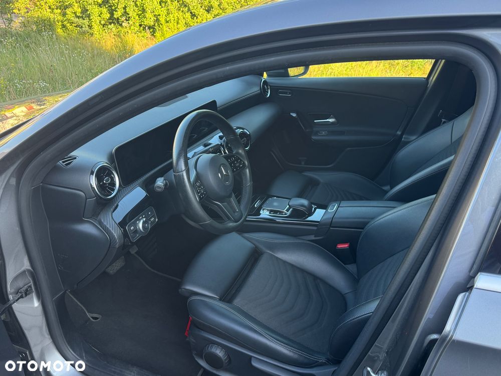 Mercedes-Benz Klasa A 180 d Progressive 7G-DCT - 6