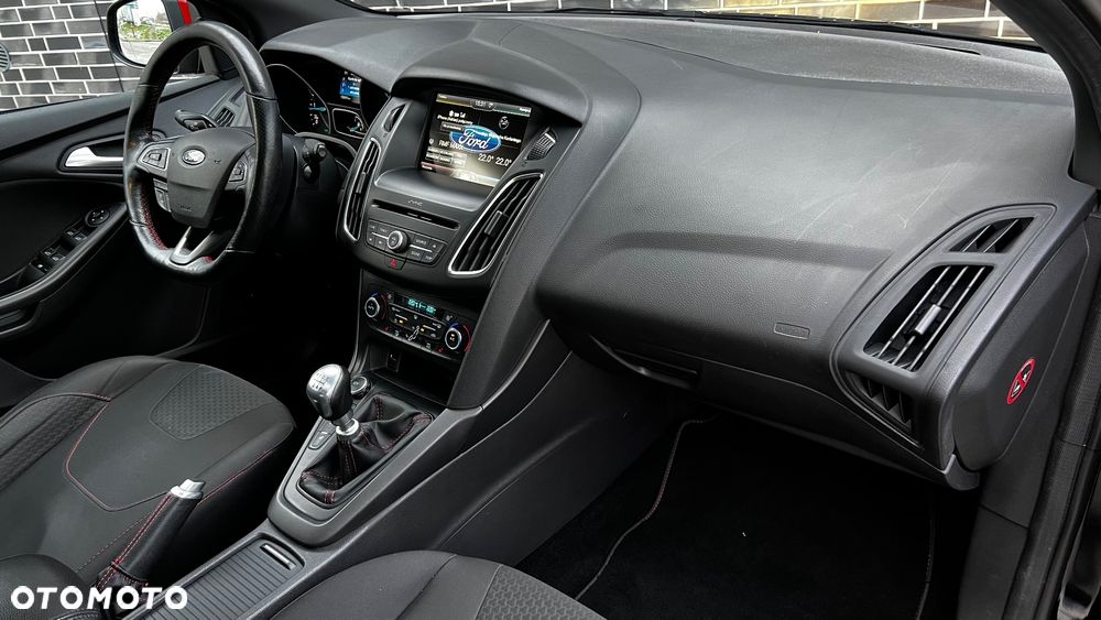 Ford Focus 2.0 TDCi ST-Line ASS PowerShift - 23