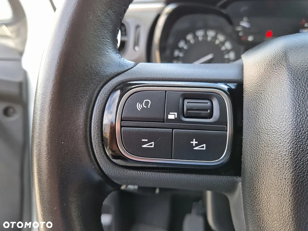 Citroën C3 Pure Tech 82 ELLE - 19