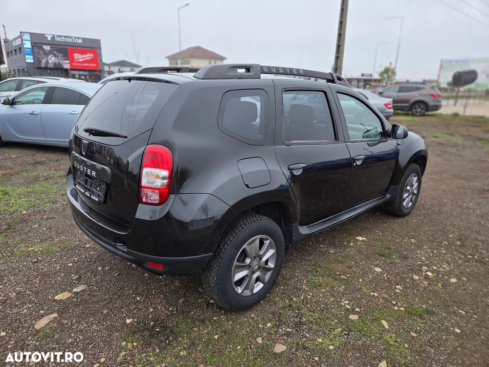 Dacia Duster 1.6 16V 105 4x2 Laureate - 3